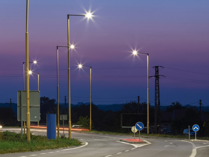 HARARE CHIRUNDU ROAD STREETLIGHTS